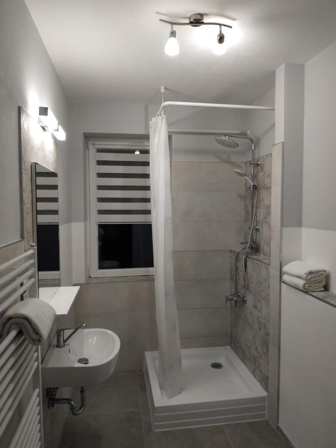Apartman One To One Štúrovo Εξωτερικό φωτογραφία