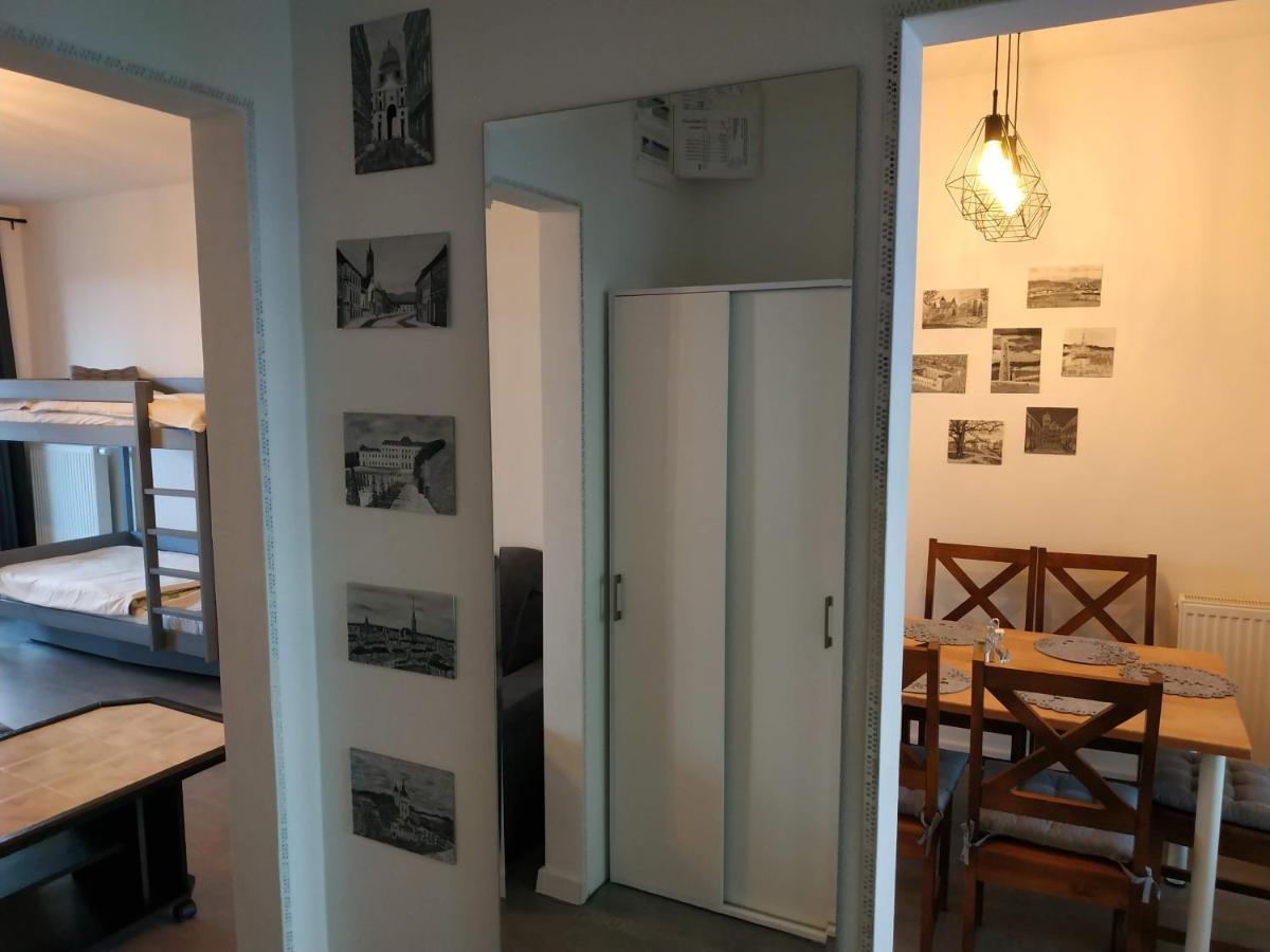 Apartman One To One Štúrovo Εξωτερικό φωτογραφία