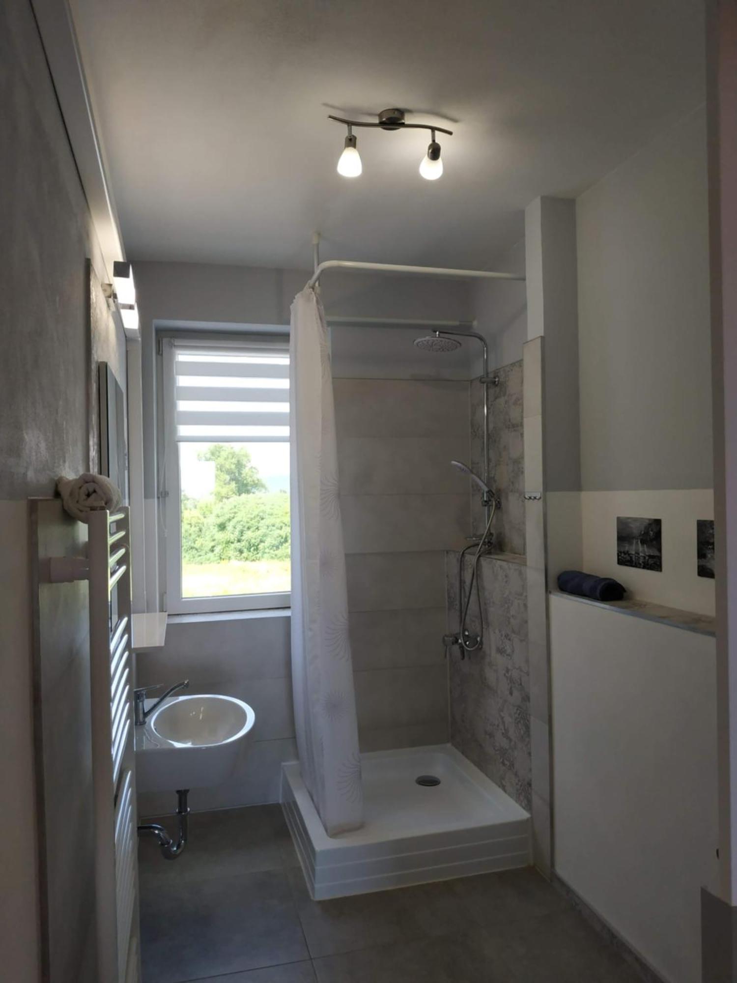Apartman One To One Štúrovo Εξωτερικό φωτογραφία